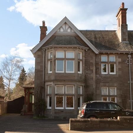 3 Bedroom Villa Attached To Host Home Free Parking パース エクステリア 写真
