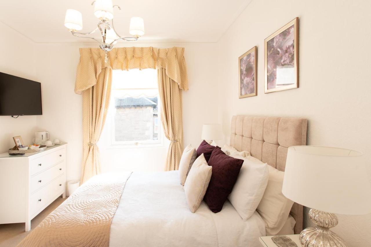 3 Bedroom Villa Attached To Host Home Free Parking パース エクステリア 写真