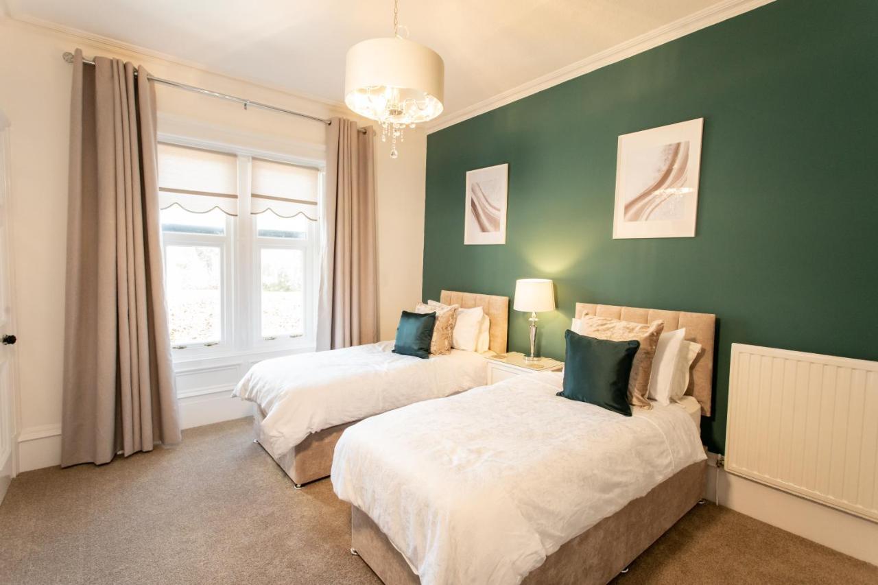 3 Bedroom Villa Attached To Host Home Free Parking パース エクステリア 写真